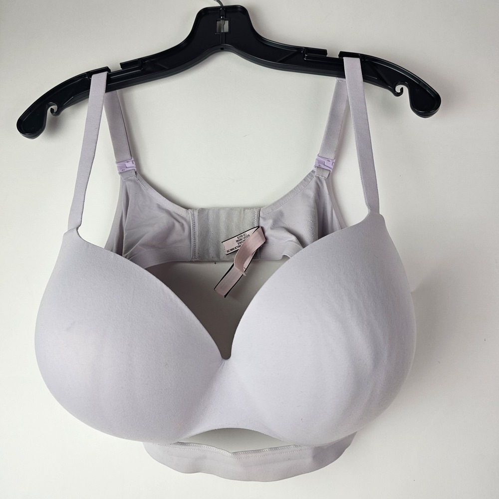 Victoria's Secret Padded Incredible Bra Lavender‎ Purple Size 40DD No Wire